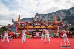 （新春走基层）贵州黔西：多彩非遗度新春